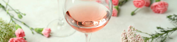 Springtime Sips: Perfect Wine Serving Temperatures for Refreshing Wines